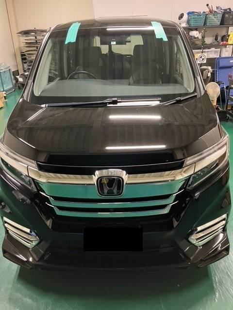 ホンダ ステップワゴン（RP５）　フロントガラス交換　エーミング調整