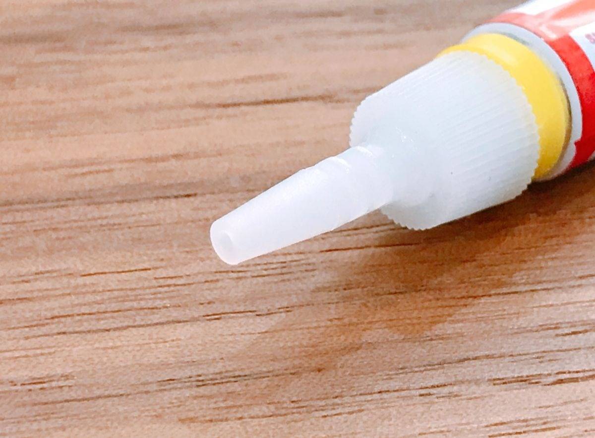 自動車ガラスの接着剤で失敗しない選び方と施工手順